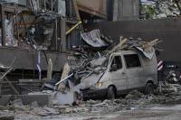 مقتل 19 في ضربات صاروخية قرب أوديسا