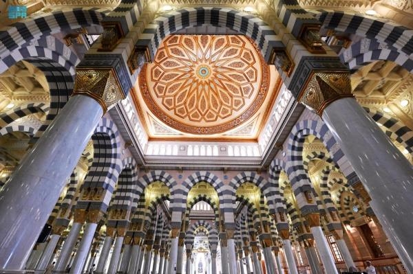 «القباب المتحركة».. تصميمات هندسية ومعمارية فريدة في المسجد النبوي