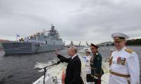 بوتين محتفلا بـ«يوم الأسطول»: أمريكا هي التهديد الرئيسي