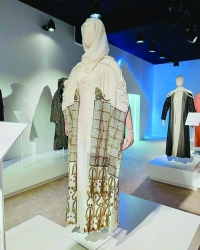 «100 براند» أول معرض دولي يقدم مواهب تصميم الأزياء بالمملكة