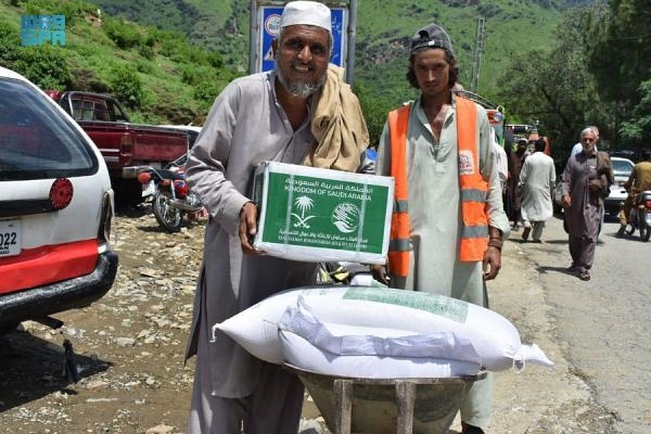 توزيع 1137 سلة غذائية في خيبر بختونخوا الباكستاني