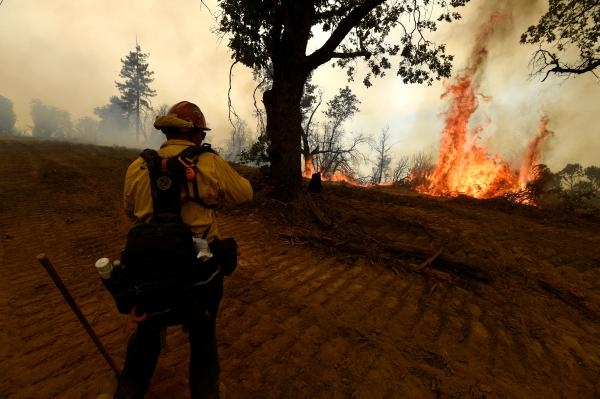 الجفاف ساعد في انتشار الحرائق بالقرب من جيرسيديل - د.ب.أ