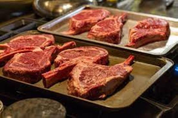 احذر اللحوم المصنعة.. 5 نصائح لتناول البروتين الحيواني