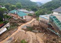 وفاة 8 أشخاص جراء هطول الأمطار الغزيرة بكوريا الجنوبية