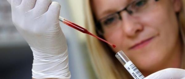 اختبار معرفة فصيلة الدم - رويترز
