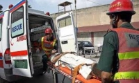 وفاة 20 شخصًا في حادث تصادم صهريج نفط بوسط باكستان