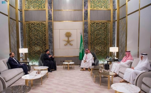 ولي العهد و«عمار الحكيم» يستعرضان العلاقات السعودية - العراقية