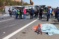 مقتل 32 على الأقل في حادثي دهس وتصادم بتركيا