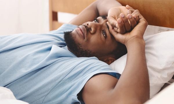 اضطرابات النوم المزمنة تؤدي إلى تقلبات متكررة في الهرمونات 