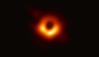 ظهور فقاعة غاز حول الثقب الأسود العملاق