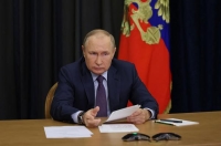 خطاب بوتين.. رسائل للغرب ودعوة لوقف القتال بعد ضم 4 مناطق