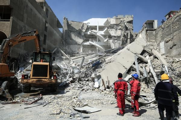 العراق.. تشكيل لجنة للتحقيق في انهيار مبنى وسط بغداد