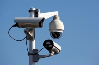 «اللائحة التنفيذية»: الاحتفاظ بالتسجيلات وتشغيل كاميرات المراقبة الأمنية على مدار الساعة / عاجل
