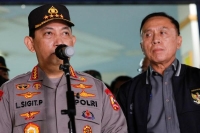 الشرطة الإندونيسية تكشف عن الأشخاص المتهمين في «كارثة الاستاد»
