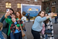 قبل تفجير جسر القرم.. أوكرانيا حذرت بفيديو «العوامة»