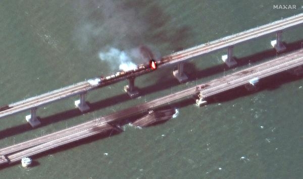 تقدر الخسائر الأولية لإصلاح جسر القرم ب 10 مليون دولار- رويترز