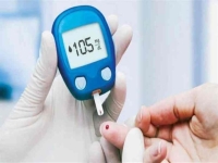 قياس السكري في الدم صورة تعبيرية