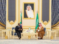 عاجل: رئيس جنوب افريقيا يؤكد أهمية تعزيز العمل المشترك مع المملكة