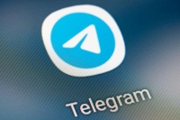 أيقونة تطبيق Telegram على شاشة الهاتف الذكي - د ب أ