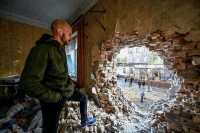 روسيا: مقتل 4 وإصابة 13 في هجوم صاروخي أوكراني على مدينة خيرسون