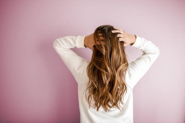 يساعد الكولاجين على تقوية الشعر - مشاع إبداعي