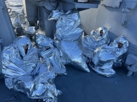 إنقاذ 10 مهاجرين ومخاوف من فقدان العشرات بعد غرق قارب قبالة اليونان
