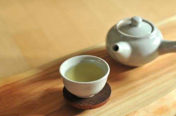 الشاي الأخضر يخفف من الإحساس بالحرقة التي قد يسببها الجفاف - مشاع إبداعي