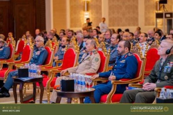 الجلسة الافتتاحية لأعمال منتدى المنامة الرابع للقوة الجوية 2022 - الحساب الرسمي على تويتر