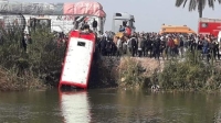 عاجل: وفاة 16 جرّاء سقوط حافلة في الدقهلية بمصر