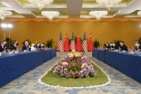 قبيل انعقاد قمة مجموعة العشرين.. بايدن يجري محادثات مع الرئيس الصيني