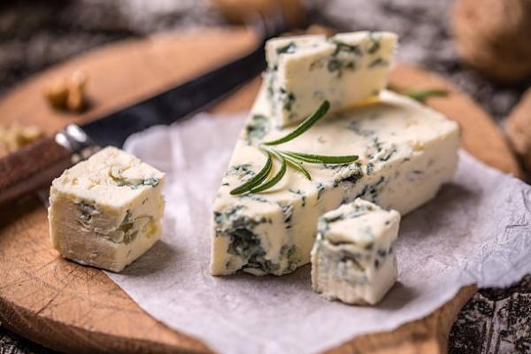 يدخل الجبن الأزرق ضمن قائمة المحظورات على الحوامل- مشاع إبداعي