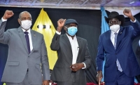 البرهان ورئيس جنوب السودان وأحد قادة التمرد على الخرطوم في جوبا - اليوم