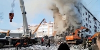 انفجار في مبنى سكني من خمسة طوابق - لقطة من فيديو الحادث