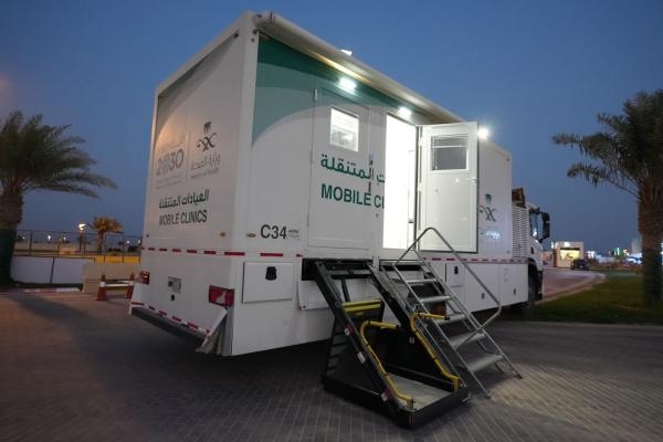 مستشفى سلوى العام يدشن عربة العيادات المتنقلة تزامنًا مع كأس العالم