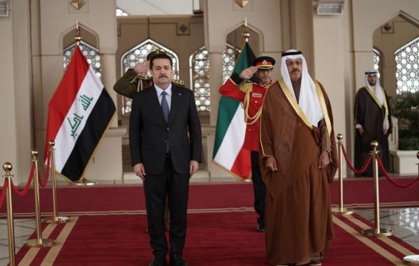 رئيس الوزراء الكويتي يستقبل نظيره العراقي- الحساب الرسمي لرئيس الوزراء العراقي 