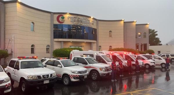عاجل/ بسبب أمطار جدة.. الهلال الأحمر يرفع الاستجابة من خلال 98 مركز إسعافي