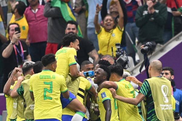 انطلاقة نارية.. البرازيل تبدع وتقهر صربيا في كأس العالم 2022