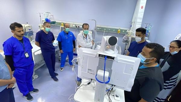 ربط افتراضي بين الاستشاريين في المستشفيات المتخصصة ومستشفى سلوى