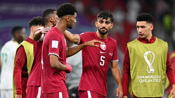 إقصاء قطر وصراع التأهل.. ترتيب المجموعة الأولى في كأس العالم 2022