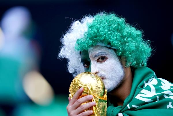 أجواء مثيرة.. جماهير السعودية تشعل مباراة بولندا في كأس العالم