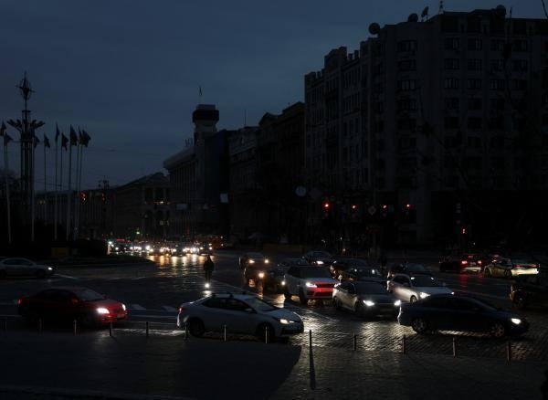 القصف يتسبب فى انقطاع الكهرباء عن 130 ألف شخص في أوكرانيا- رويترز