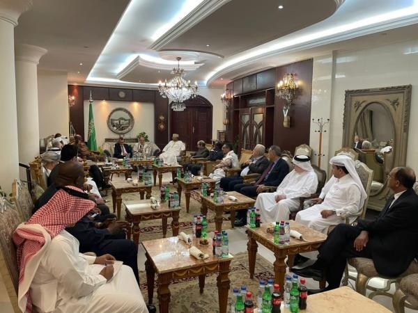 سفير المملكة لدى السودان يلتقي وفد الآلية الثلاثية وسفراء الدول العربية