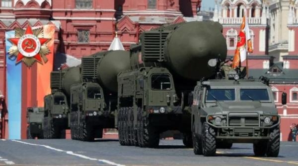صواريخ روسية بالستية تظهر في عرض عسكري - رويترز