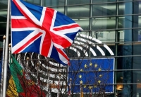 المفوضية الأوروبية تكتسب صلاحيات لضمان التزام بريطانيا باتفاق "بريكست"