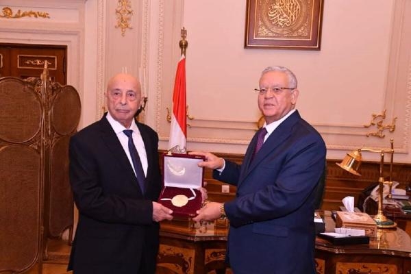 رئيس مجلس النواب المصري يستقبل نظيره الليبي بمكتبه في القاهرة - اليوم