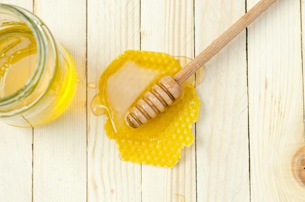 العسل يساعد في علاج الأرق - مشاع إبداعي