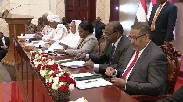 بعض القوى السياسية والمدنية توقع على الاتفاق الإطاري في الخرطوم - اليوم