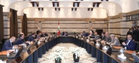 جلسة الحكومة اللبنانية التي دعا لها رئيس الوزراء نجيب ميقاتي - رويترز