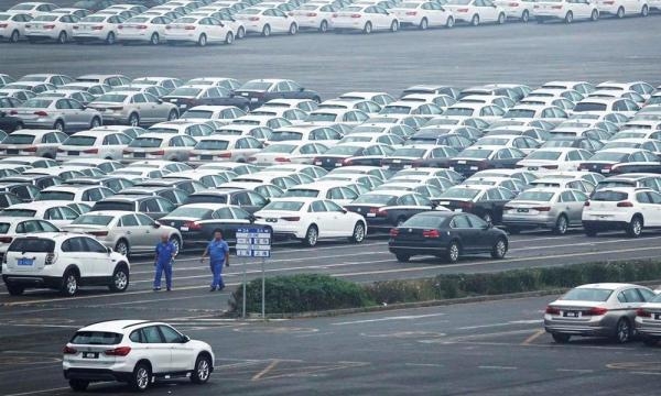 10.5 % تراجعا في مبيعات السيارات بالصين