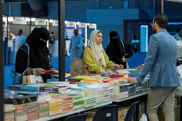 معرض جدة للكتاب أول معرض يقام في محافظة جدة تحت مظلة وزارة الثقافة - واس 